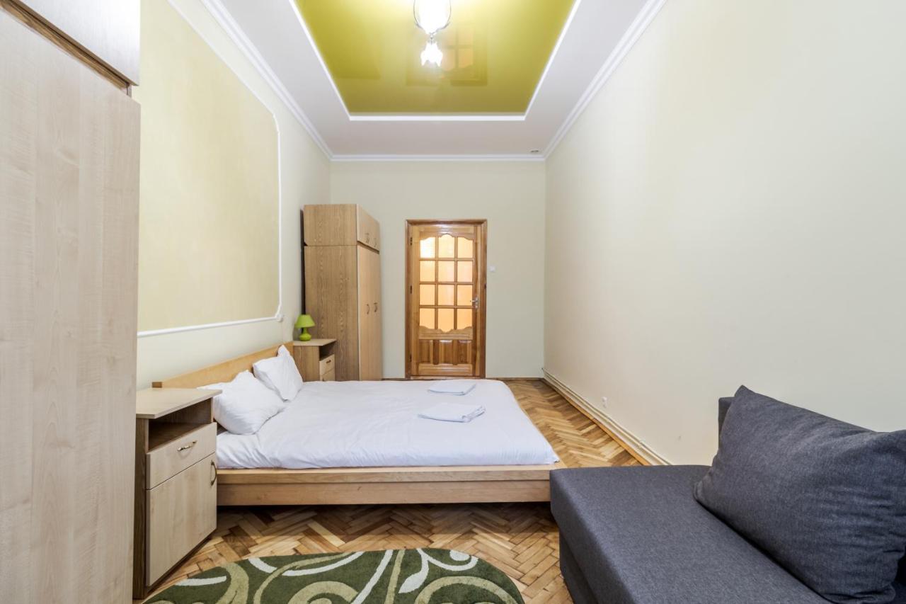 Akademika Hnatyuka Apartment Liov Exterior foto