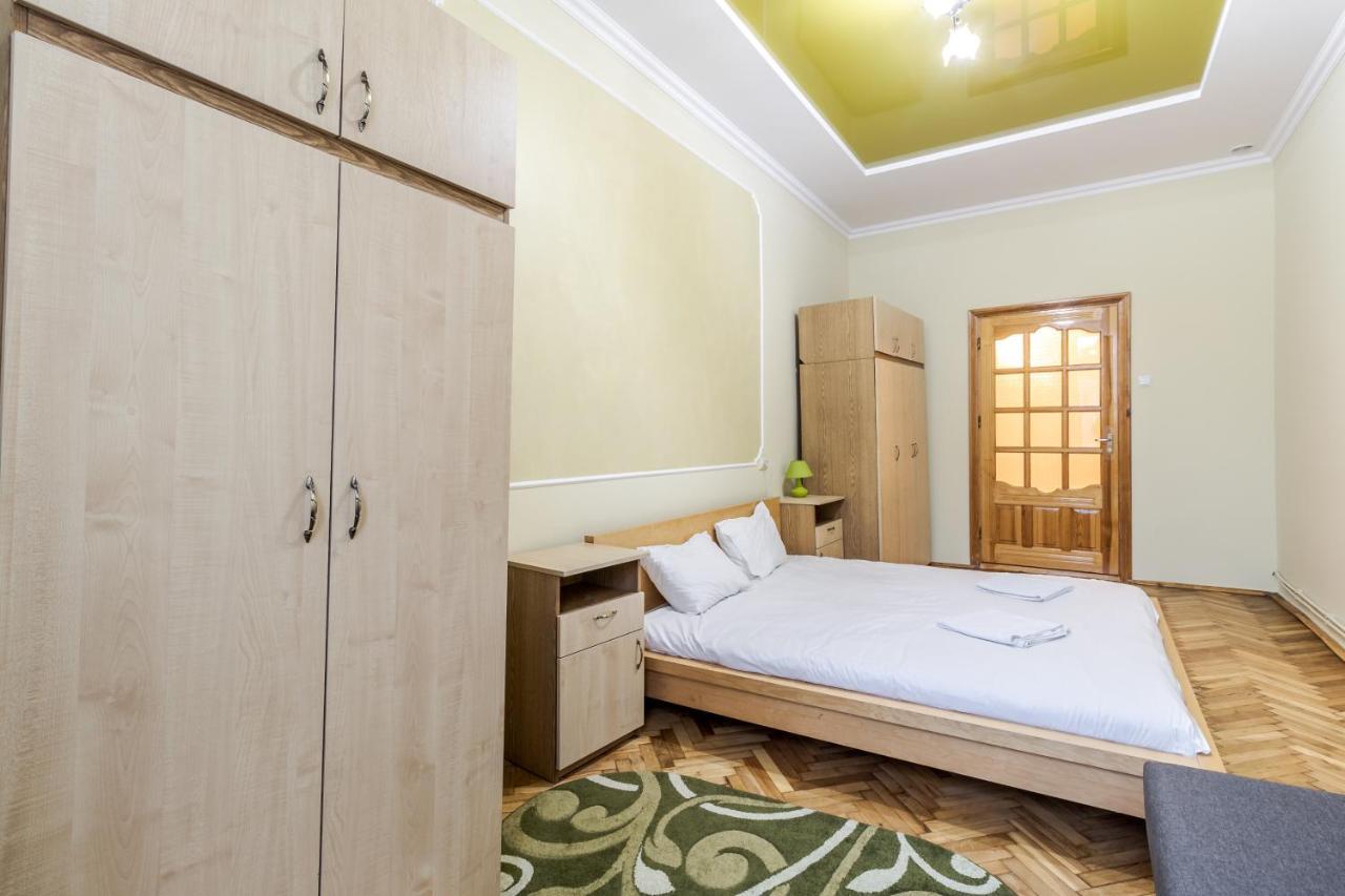 Akademika Hnatyuka Apartment Liov Exterior foto