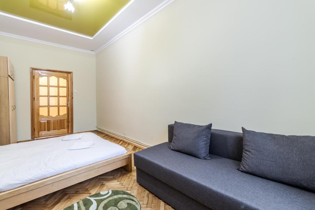 Akademika Hnatyuka Apartment Liov Exterior foto