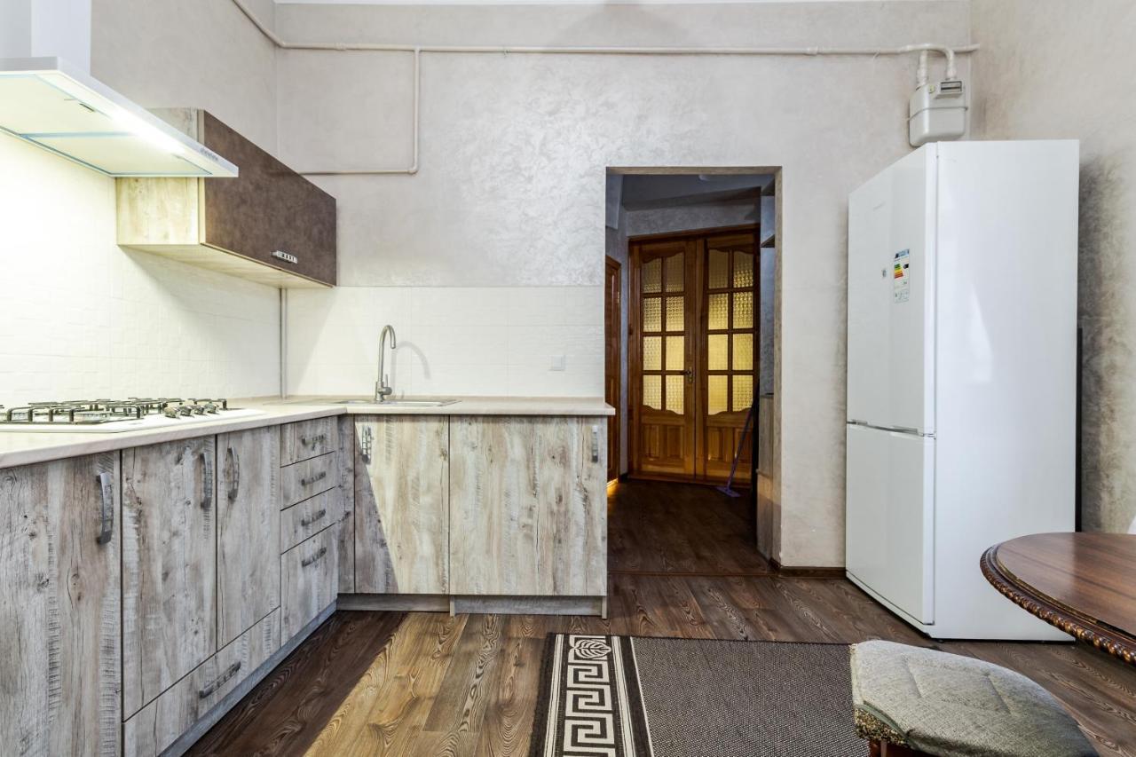 Akademika Hnatyuka Apartment Liov Exterior foto